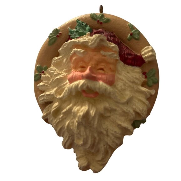Hallmark 1988 Kringle Portrait Handcrafted Santa Christmas Ornament Collectible - Picture 5 of 7
